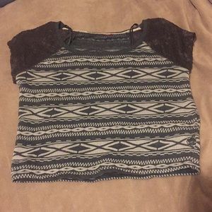 Loose fitting tribal print crop top